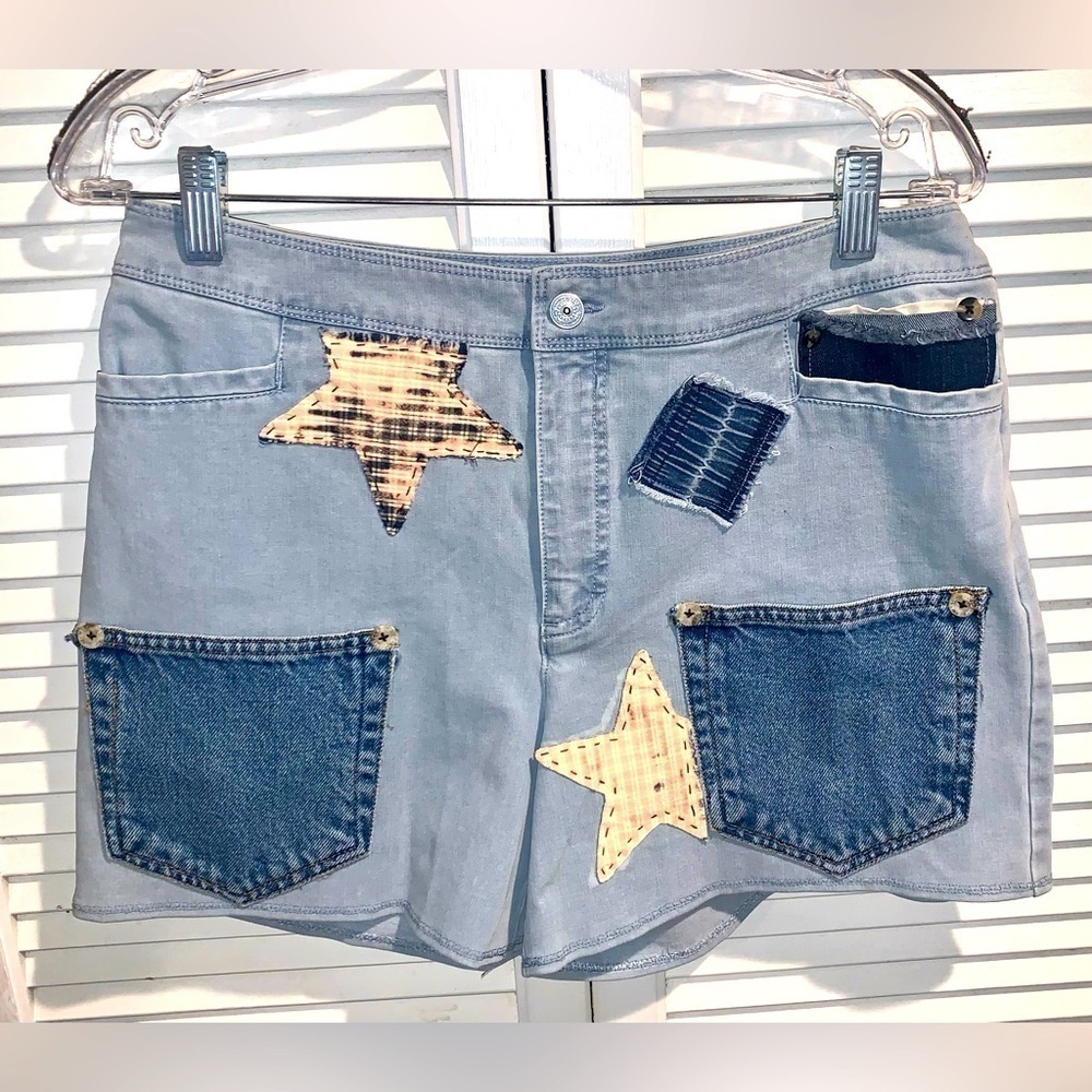 Patchwork Jean Shorts light wash Women’s Size 12T - Picture 1 of 5